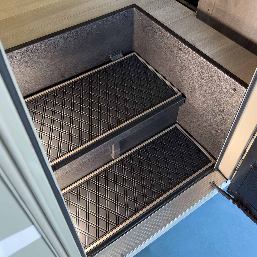 RV Step Mats – Heavy-Duty, Non-Slip Design for Enhanced Safety and Stability Xtreme Mats