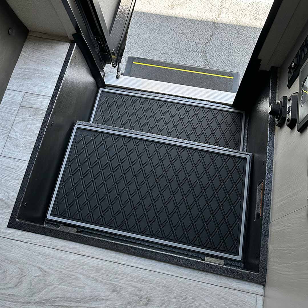 RV Step Mats – Heavy-Duty, Non-Slip Design for Enhanced Safety and Stability Xtreme Mats