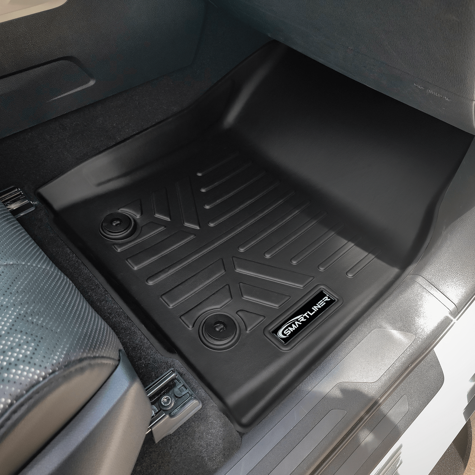 SMARTLINER Custom Fit Floor Liners For 2022-2025 Toyota Tundra CREWMAX (4 FULL DOORS) without Underseat Storage Smartliner USA