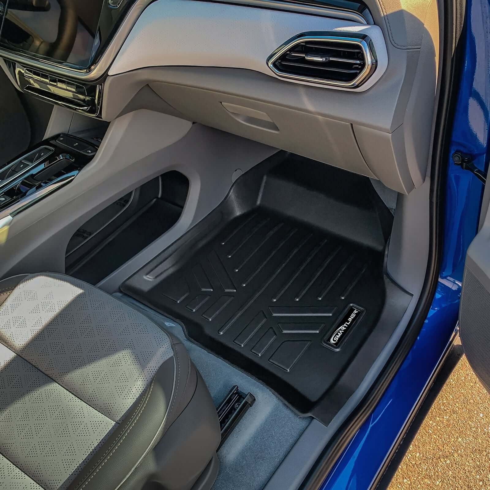 SMARTLINER Custom Fit Floor Liners For 2022-2024 Chevrolet Bolt EUV (Only Fits with the cargo floor in Lower Deck Position) Smartliner USA