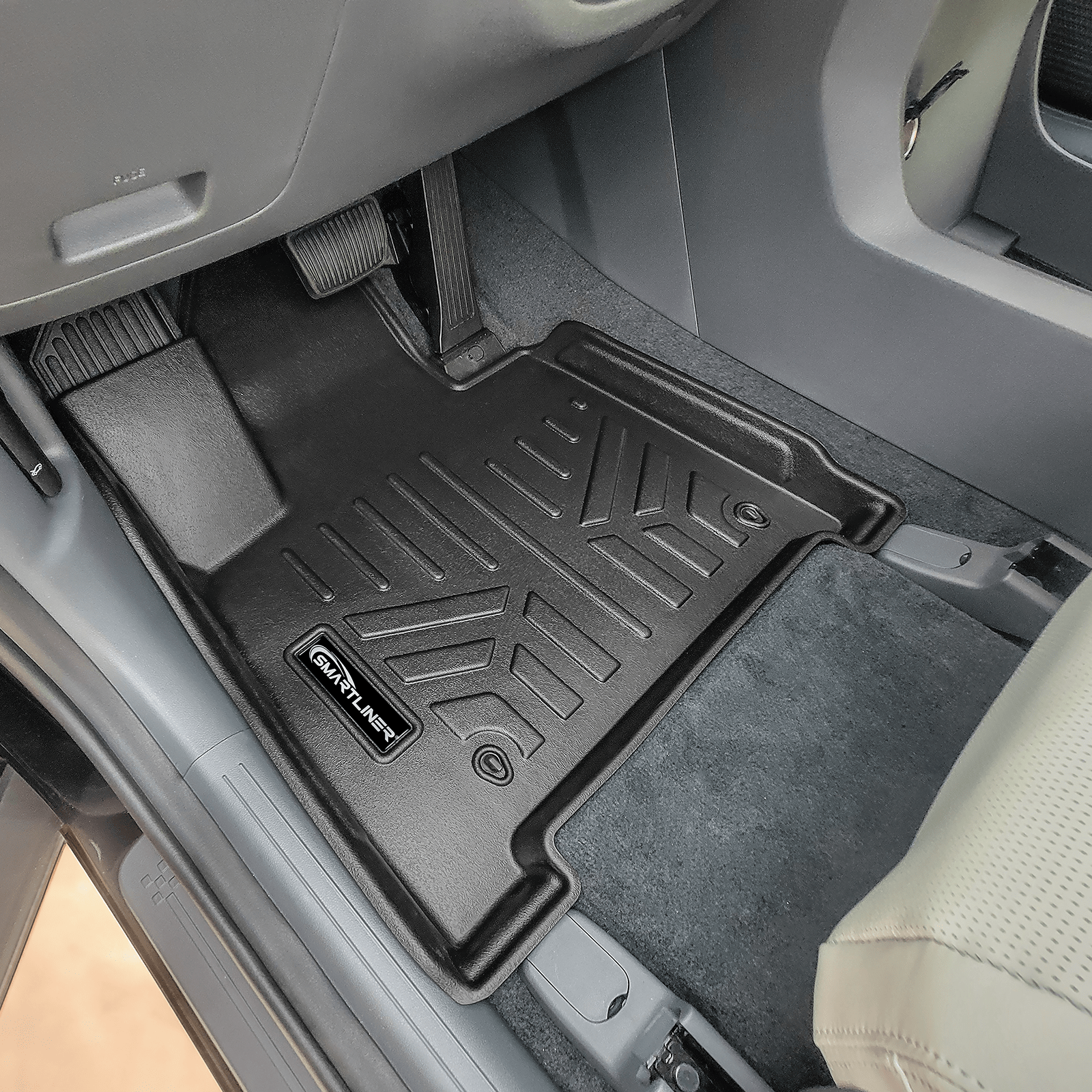 SMARTLINER Custom Fit Floor Liners For 2024 - 2026 Hyundai Santa Fe Hybrid Smartliner USA