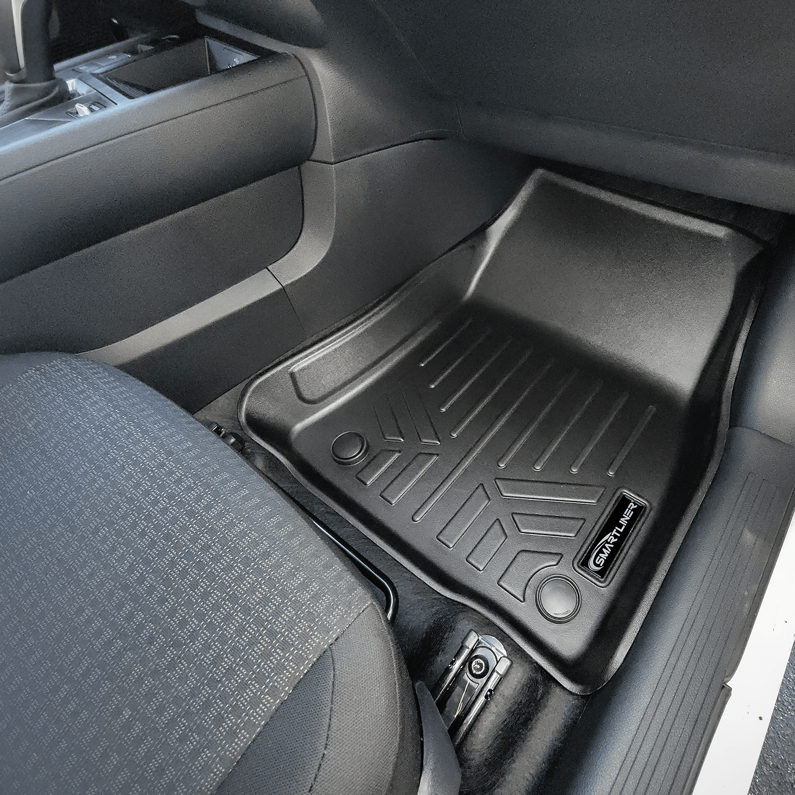 SMARTLINER Custom Fit Floor Liners For 2025 - 2026 Nissan Kicks (FWD) Smartliner USA