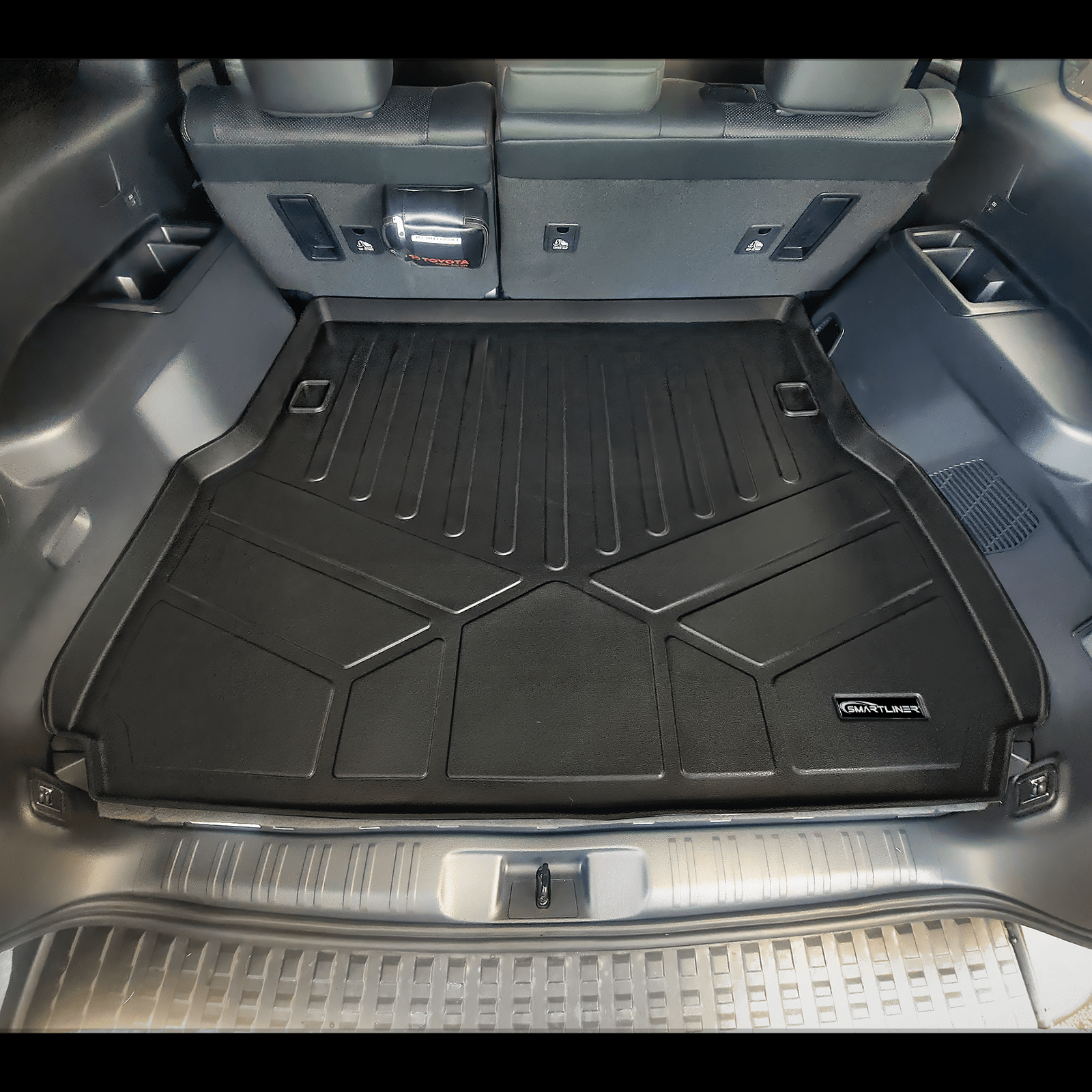 SMARTLINER Custom Fit All Weather Protection Floor Mat Liner Set Compatible With 2024-2025 Toyota Land Cruiser Smartliner USA